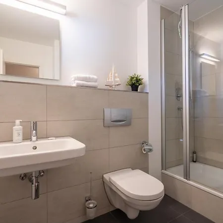 Rugana - Komfortplus Mit 3 Schlafzimmern Und Terrasse A65 *