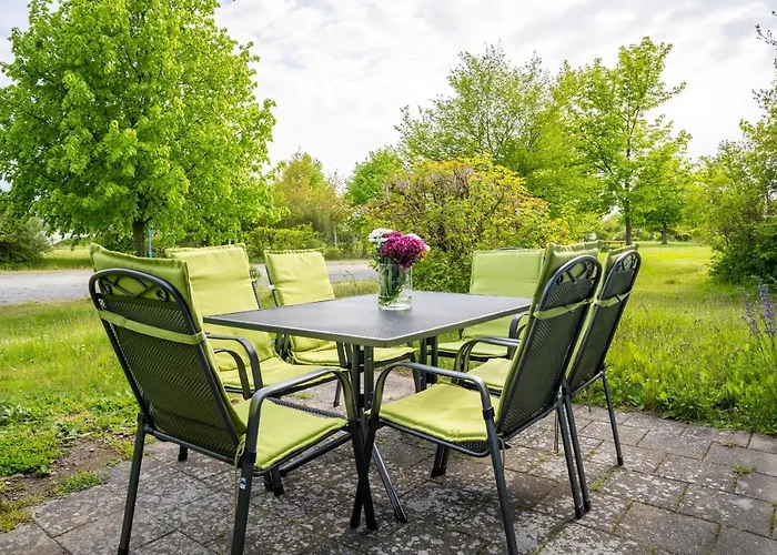 Rugana - Komfortplus Mit 3 Schlafzimmern Und Terrasse A65 *